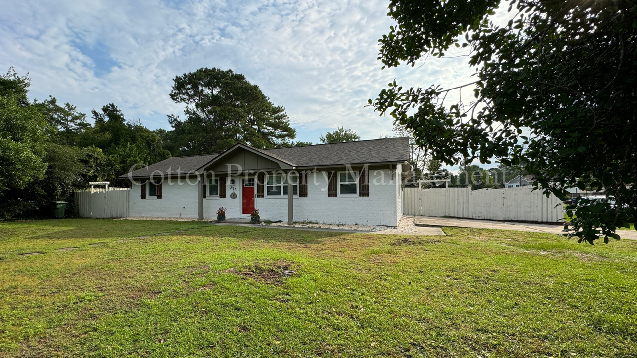 321 Spartan Rd - Photo 3 of 34