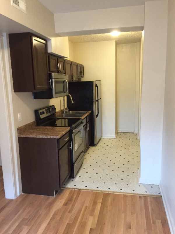 1 W 28th St Ofc #601 - Photo 2 of 5
