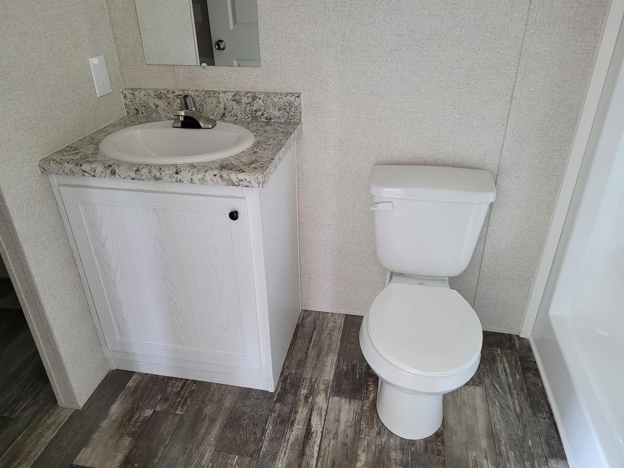 945 North Tropical Trail - Photo 3 of 9