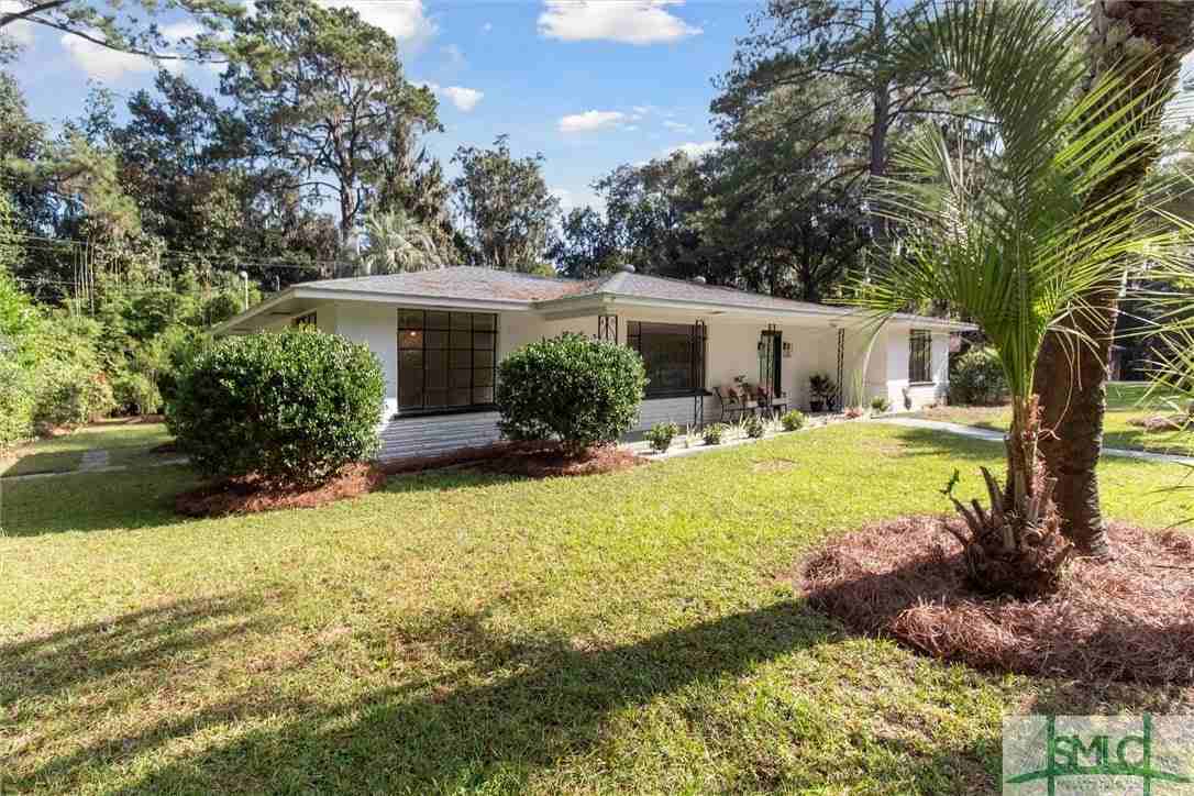 1108 Corinth Ave - Photo 2 of 25