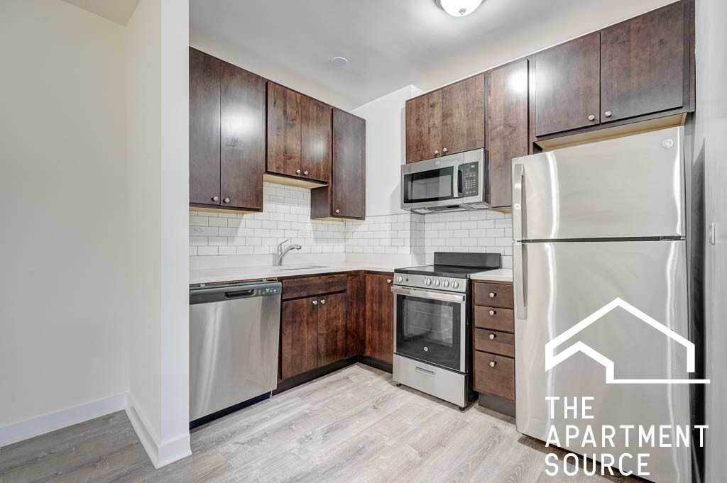 1850 N Humboldt Blvd #410 - Photo 3 of 13