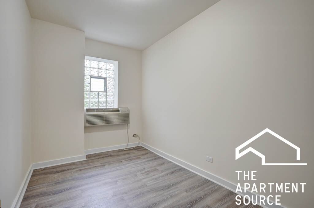 1850 N Humboldt Blvd #410 - Photo 7 of 13