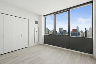 808 S Michigan Ave - Photo 1 of 1