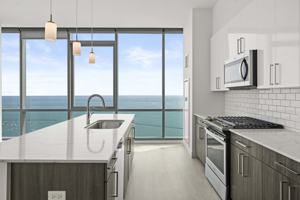 featured image of 808 S Michigan Ave #4-3