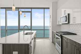 808 S Michigan Ave #4-3 - Photo 1 of 1