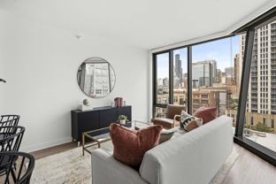 1326 S Michigan Ave #1-1 - Photo 1 of 1