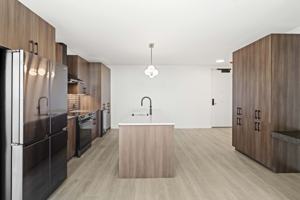 featured image of 1101 W Van Buren St