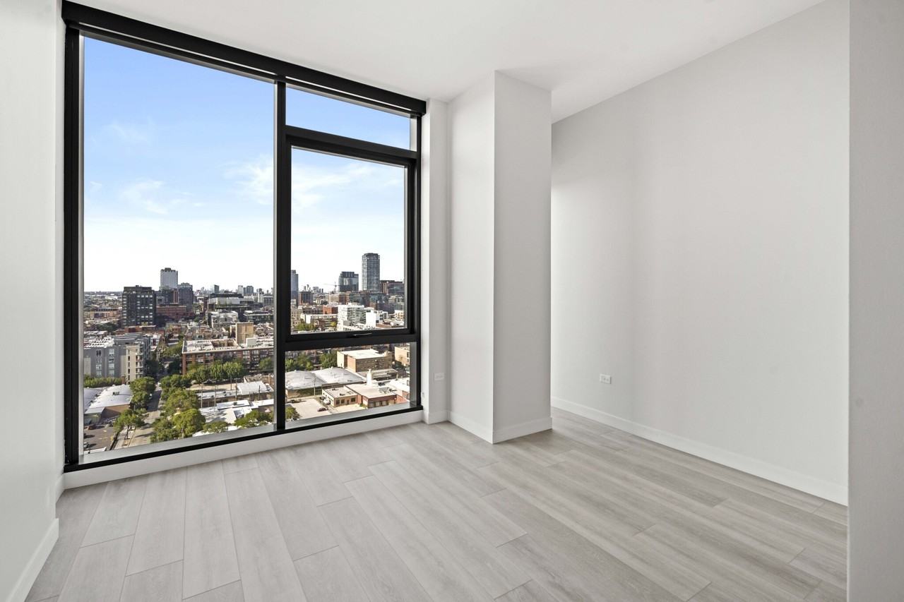 1101 W Van Buren St #3-2-5PH - Photo 3 of 34