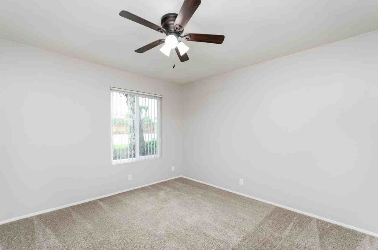 Welcome home to Lake View Park! - Photo 7 of 50