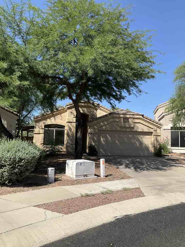 2333 N Deer Creek Pl - Photo 2 of 24