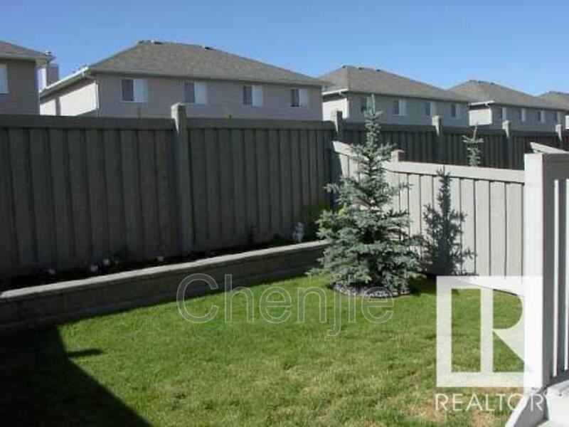 287 Macewan Rd Sw #48 - Photo 2 of 17