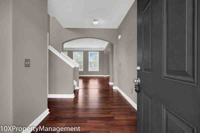 3056 Melville St - Photo 3 of 26