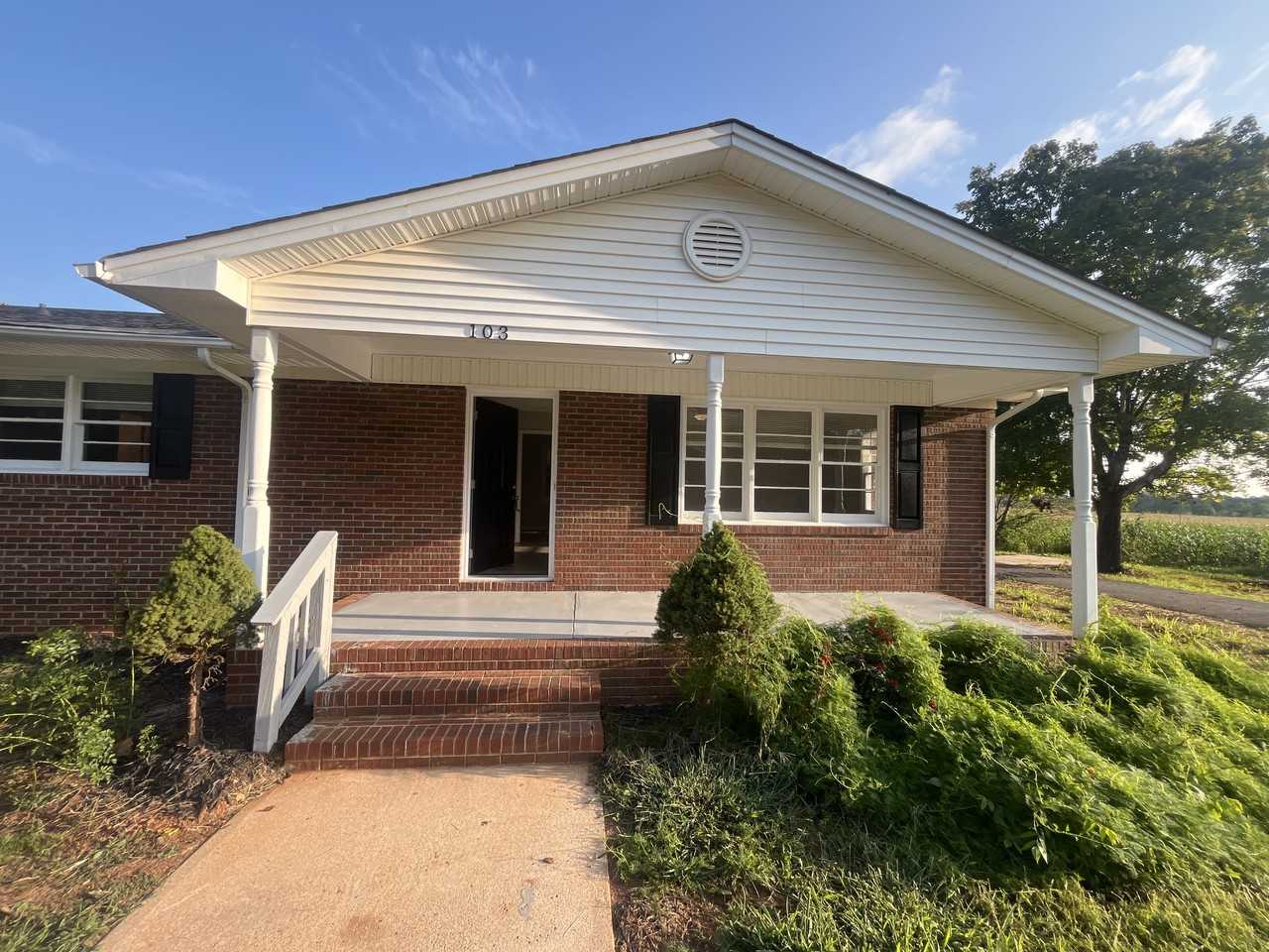 103 Will Kiser Rd - Photo 2 of 22