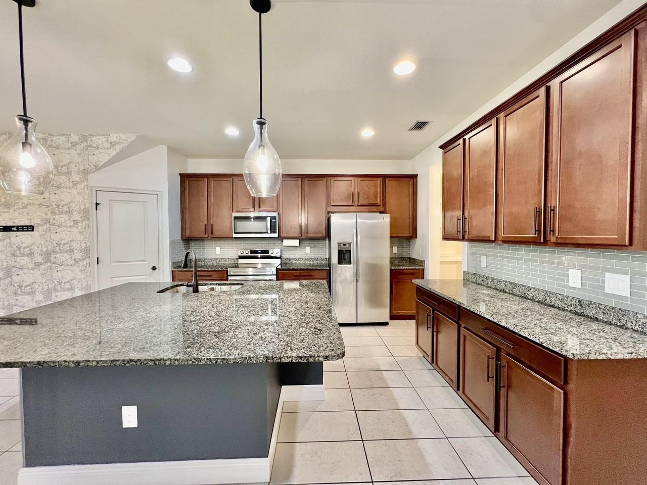 11674 Cambium Crown Dr - Photo 4 of 44