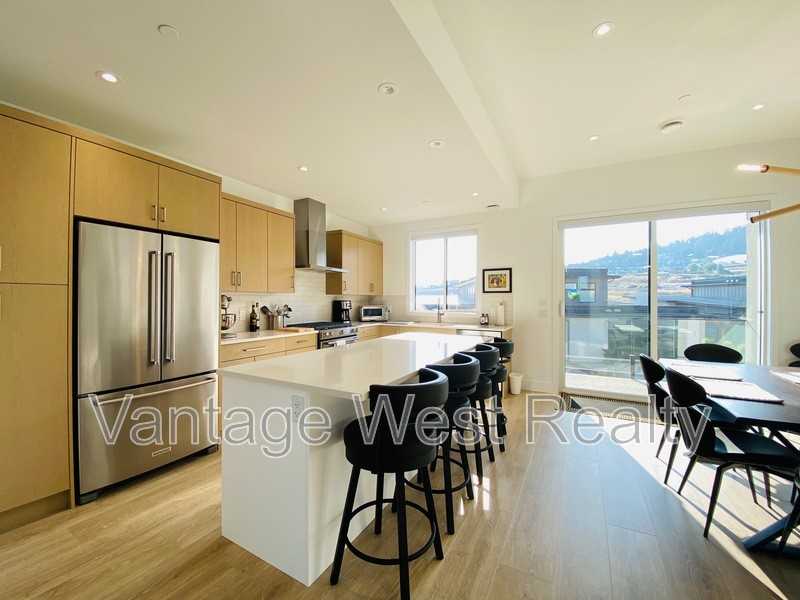 13 Predator Ridge Dr - Photo 3 of 25