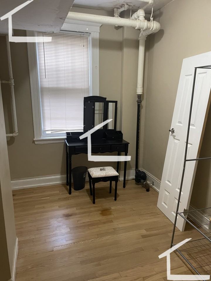 32 Sidlaw Rd #1 - Photo 7 of 16