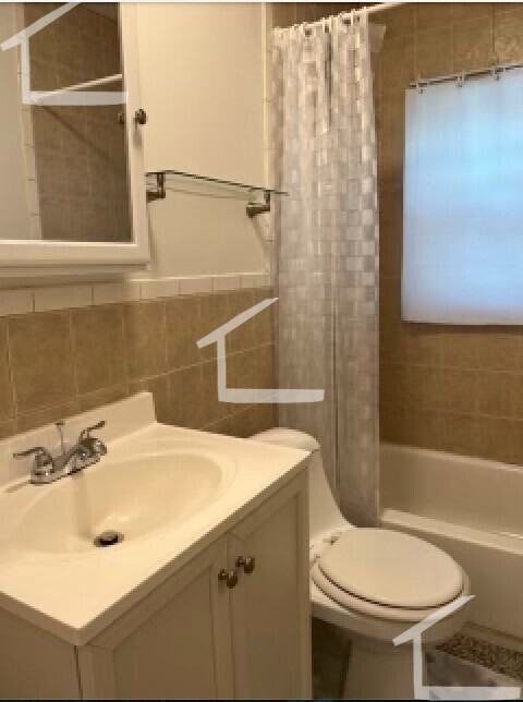 20 Shanley St #1R - Photo 3 of 5