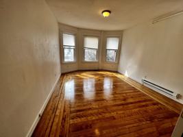 featured image of 35 Woodbine St #1