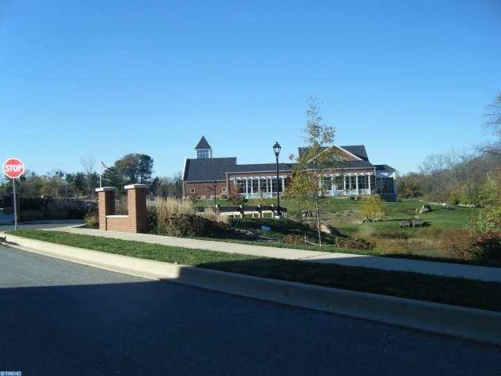 327 Lenape Way - Photo 2 of 5