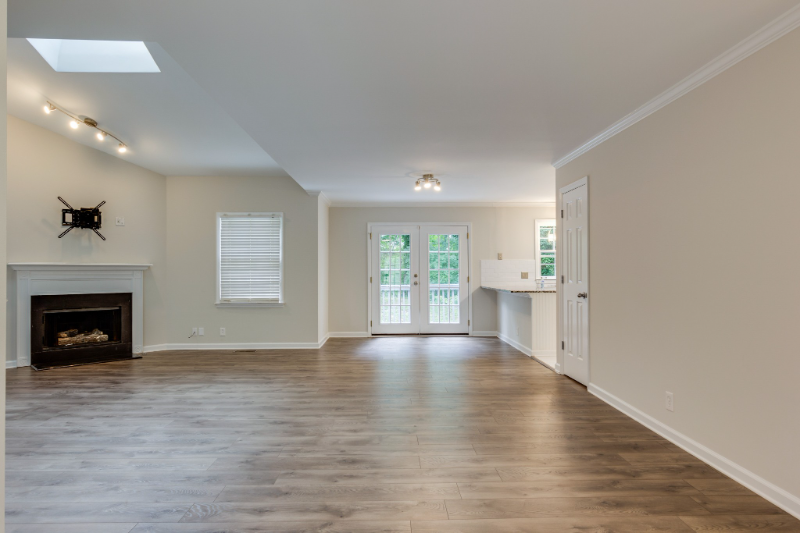 2315 Rader Ridge Rd - Photo 3 of 20