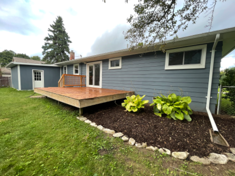 286 Schoolcraft St - Photo 3 of 21