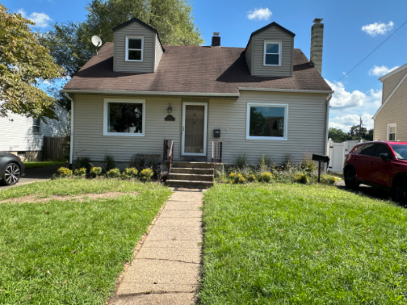 213 Pine St #1 - Photo 2 of 11