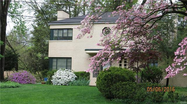 2690 S Delaware Dr - Photo 3 of 20