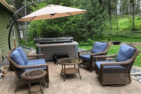 384 Peaceful Dr - Photo 3 of 16