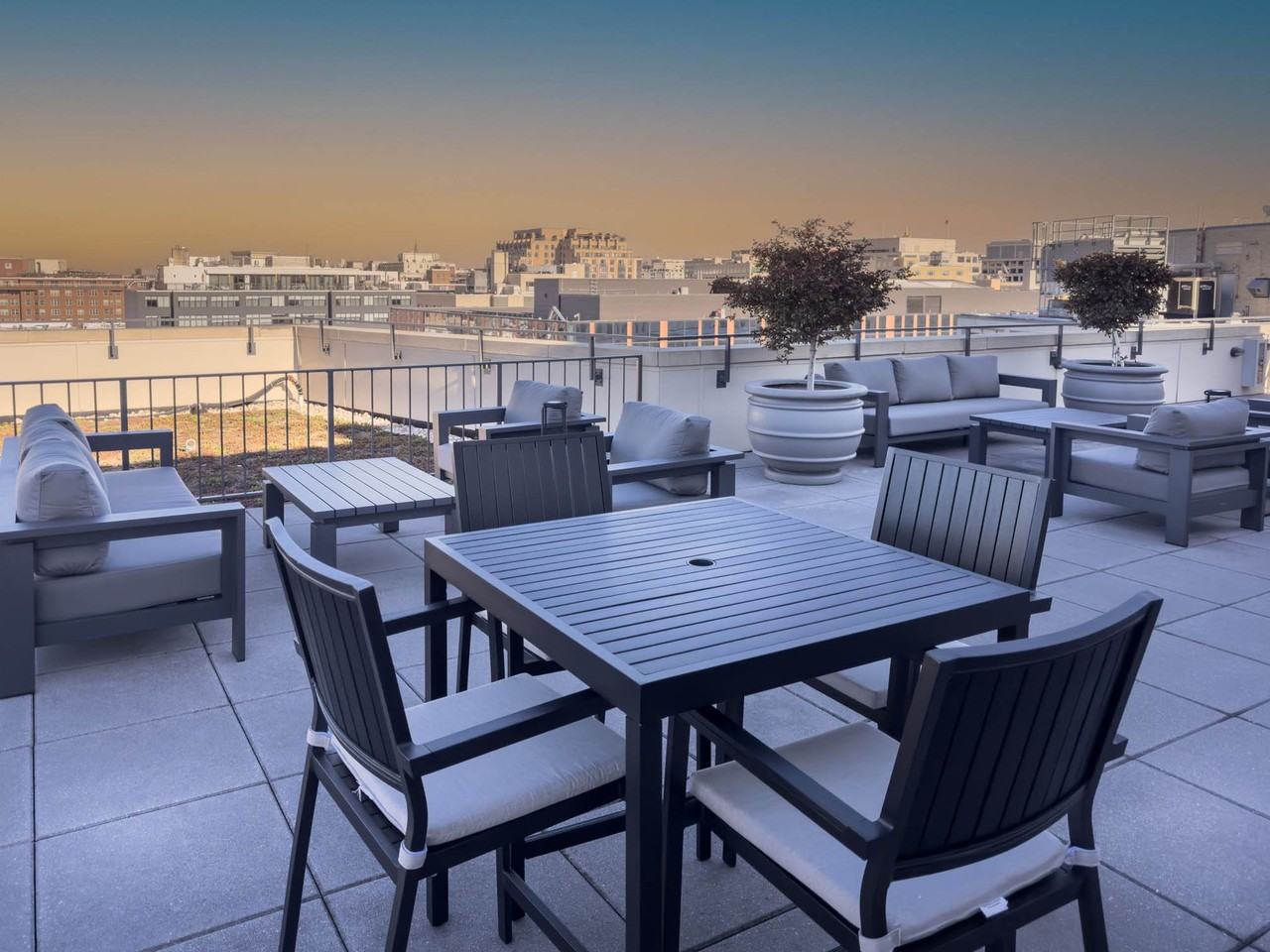 1355 17th St Nw, Washington, DC 20036 102 unit Rentals Zumper