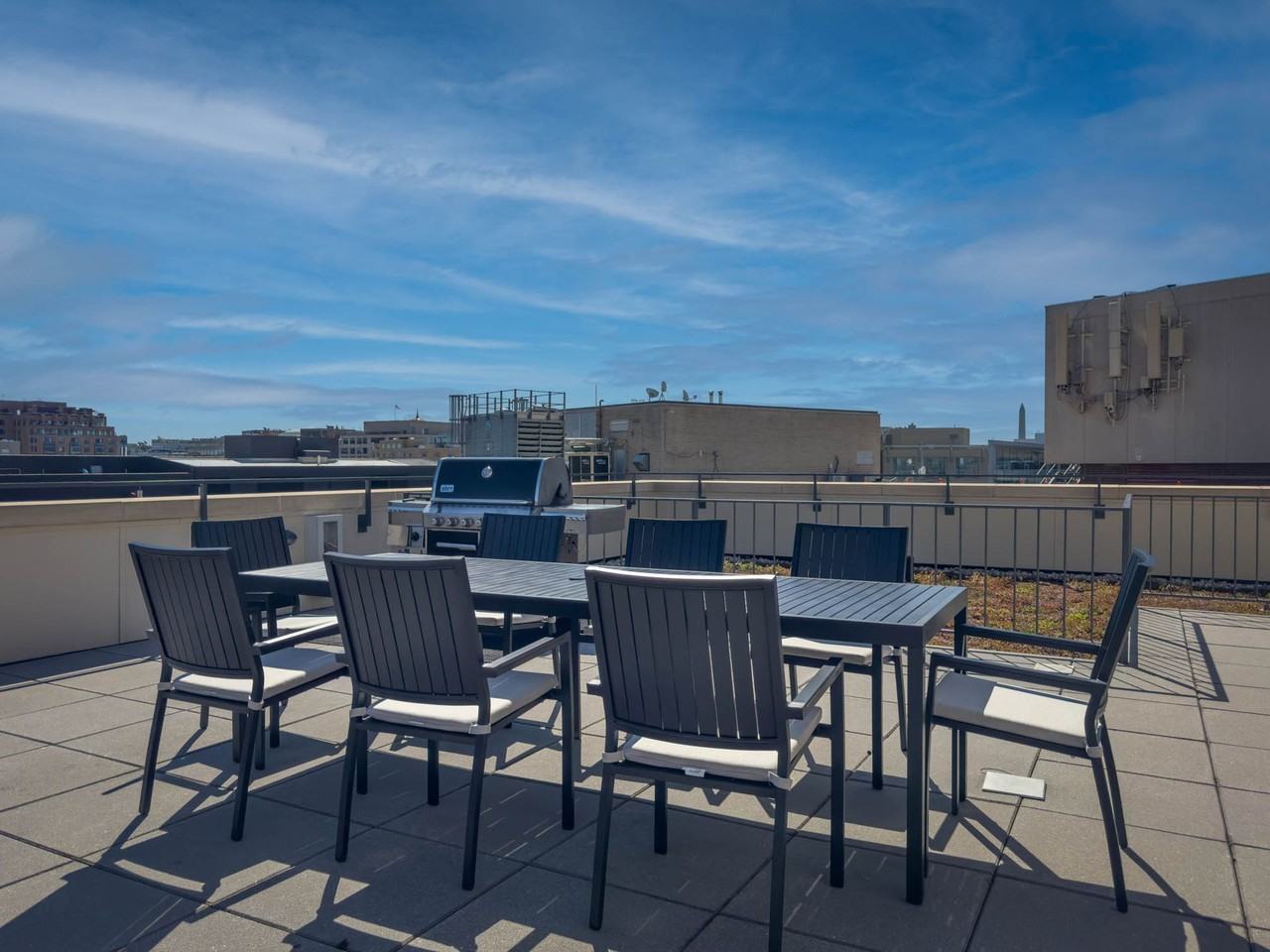 The Drake - Photo 3 of 40