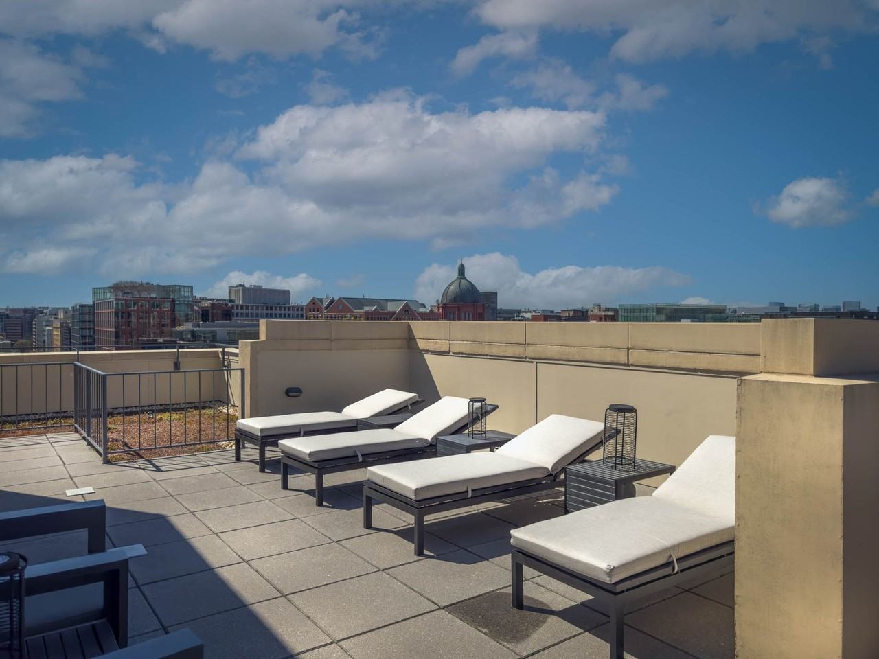 The Drake - Photo 4 of 40