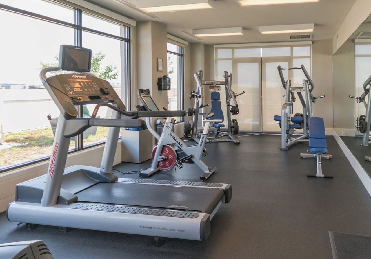 The Drake - Photo 6 of 40