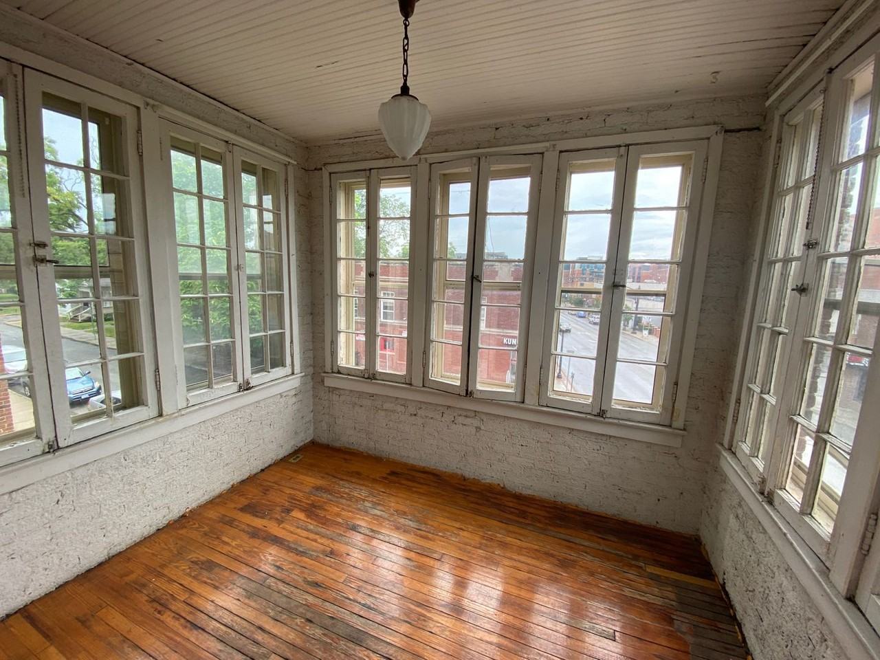 E Norwich Ave 4-16 SSR - Photo 7 of 21