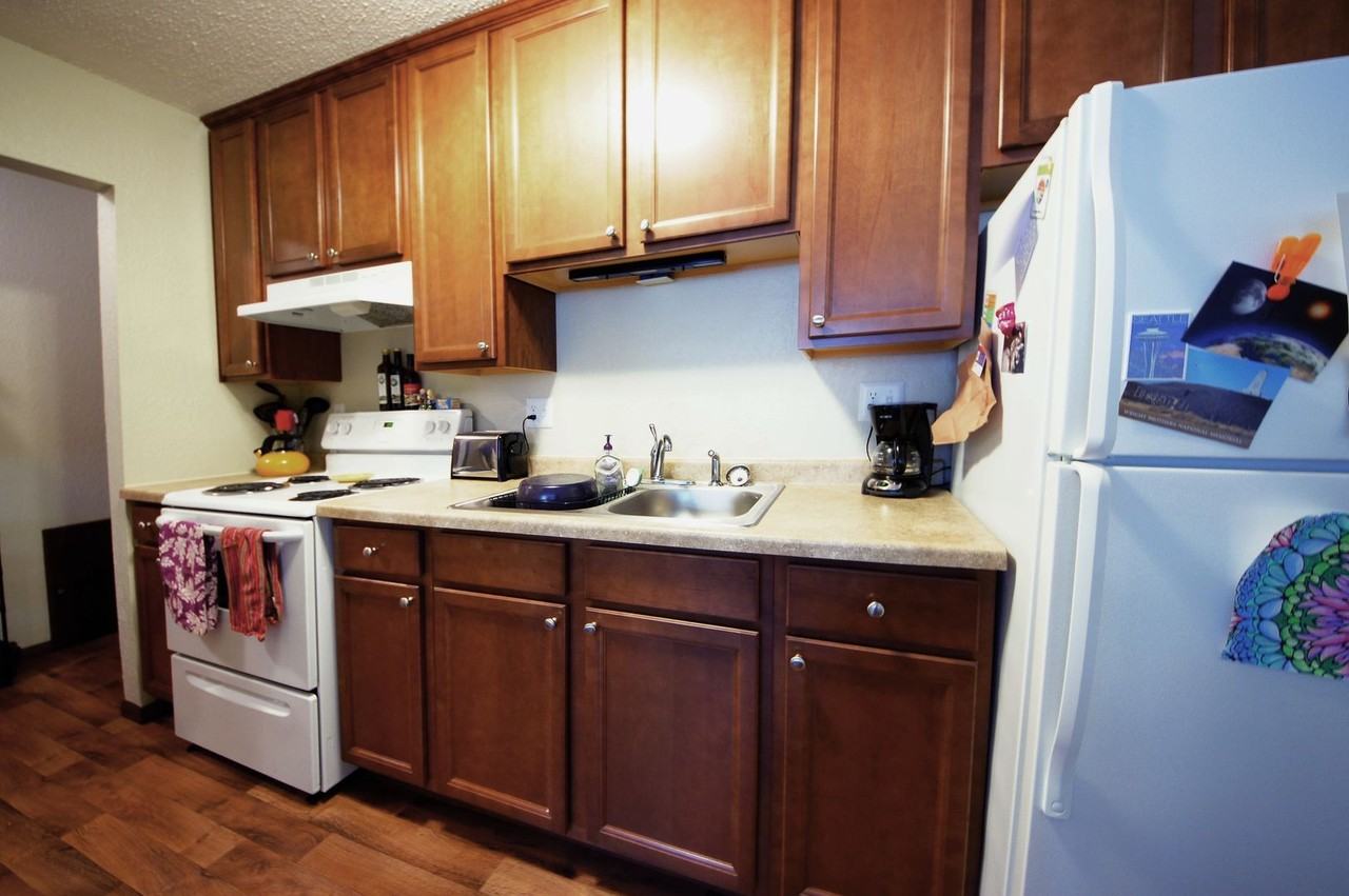 Sandwood Apartments - Photo 6 of 12