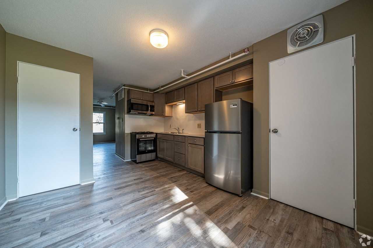 300 Shelbourne - Photo 2 of 22