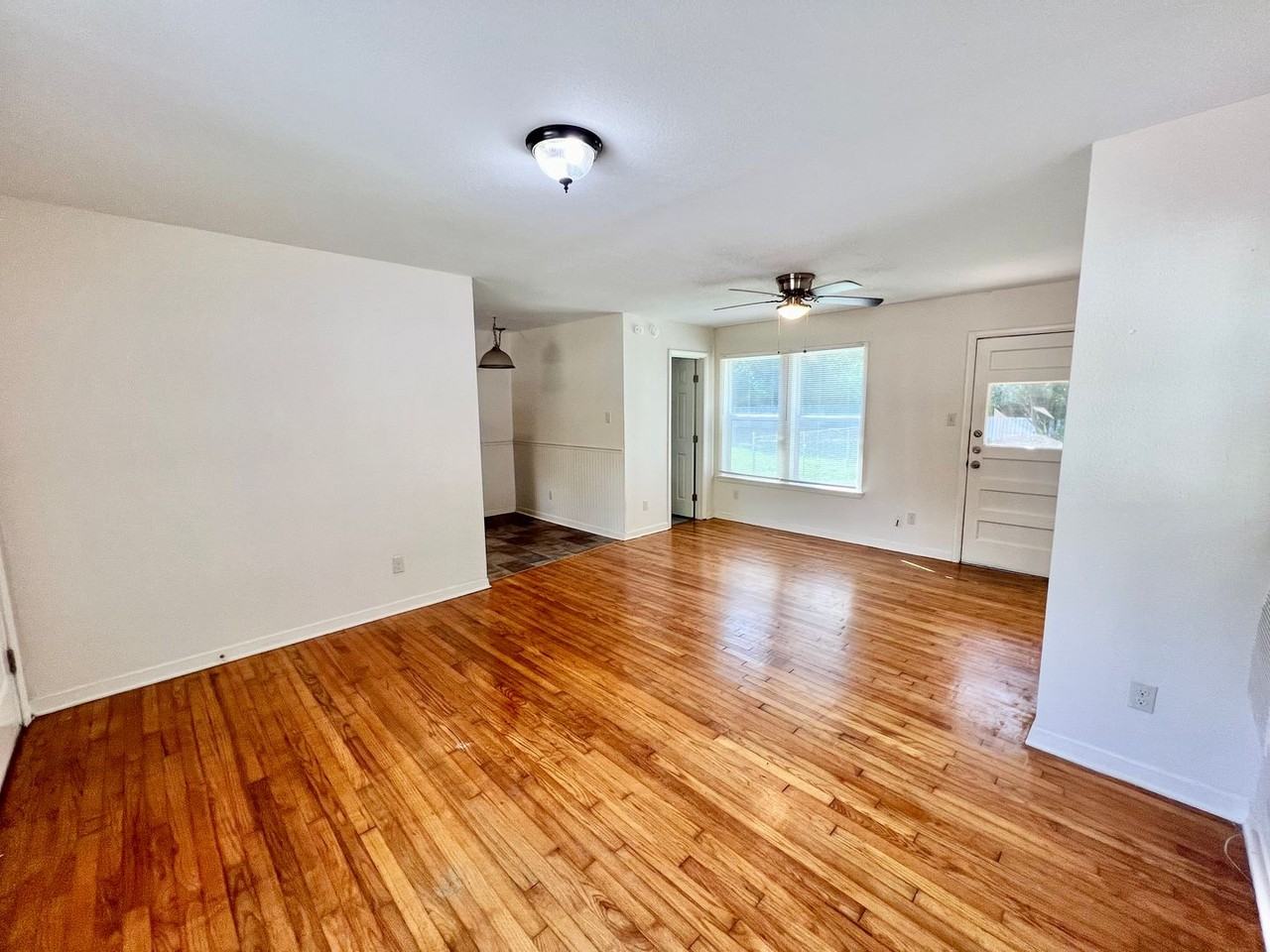 1018 Mead Street - Photo 3 of 19