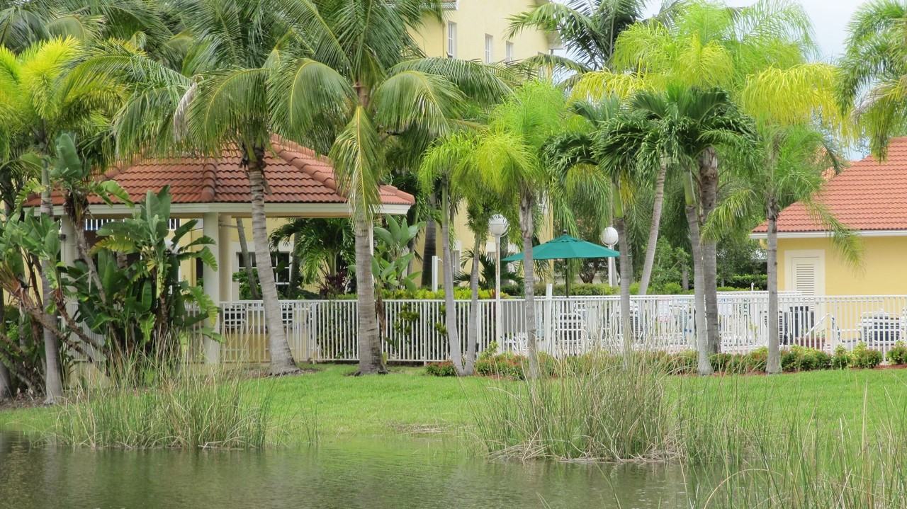 4630 Saint Croix Ln #827 - Photo 3 of 50