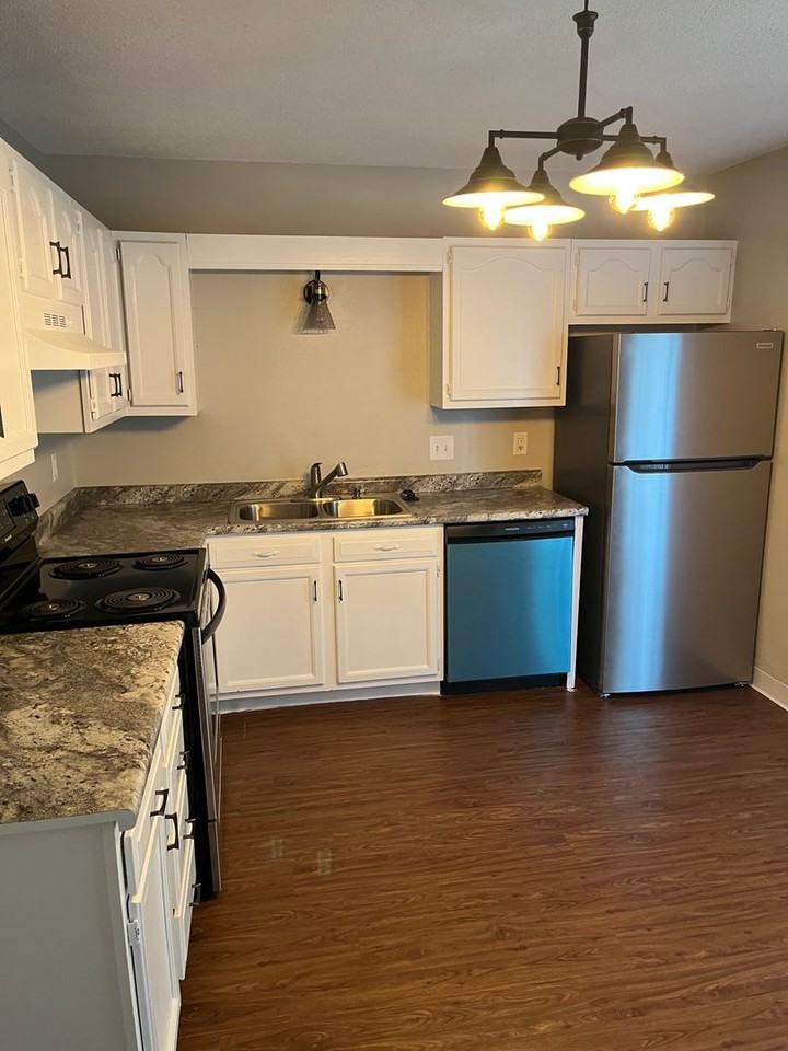 1218 34th Street - Photo 3 of 14