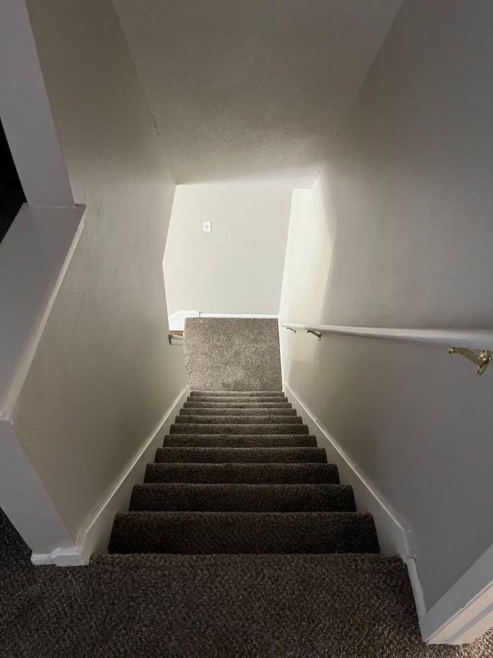 1218 34th Street - Photo 6 of 14