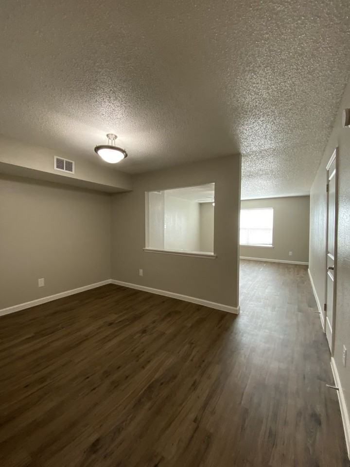 Normandy Townhomes LLC - Photo 3 of 19