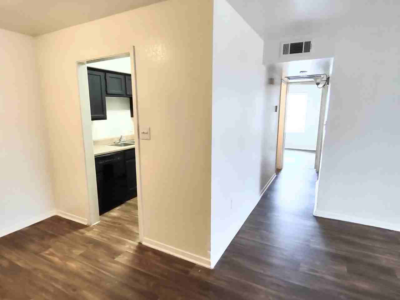 Grandview Gardens Apartments - Photo 5 of 24