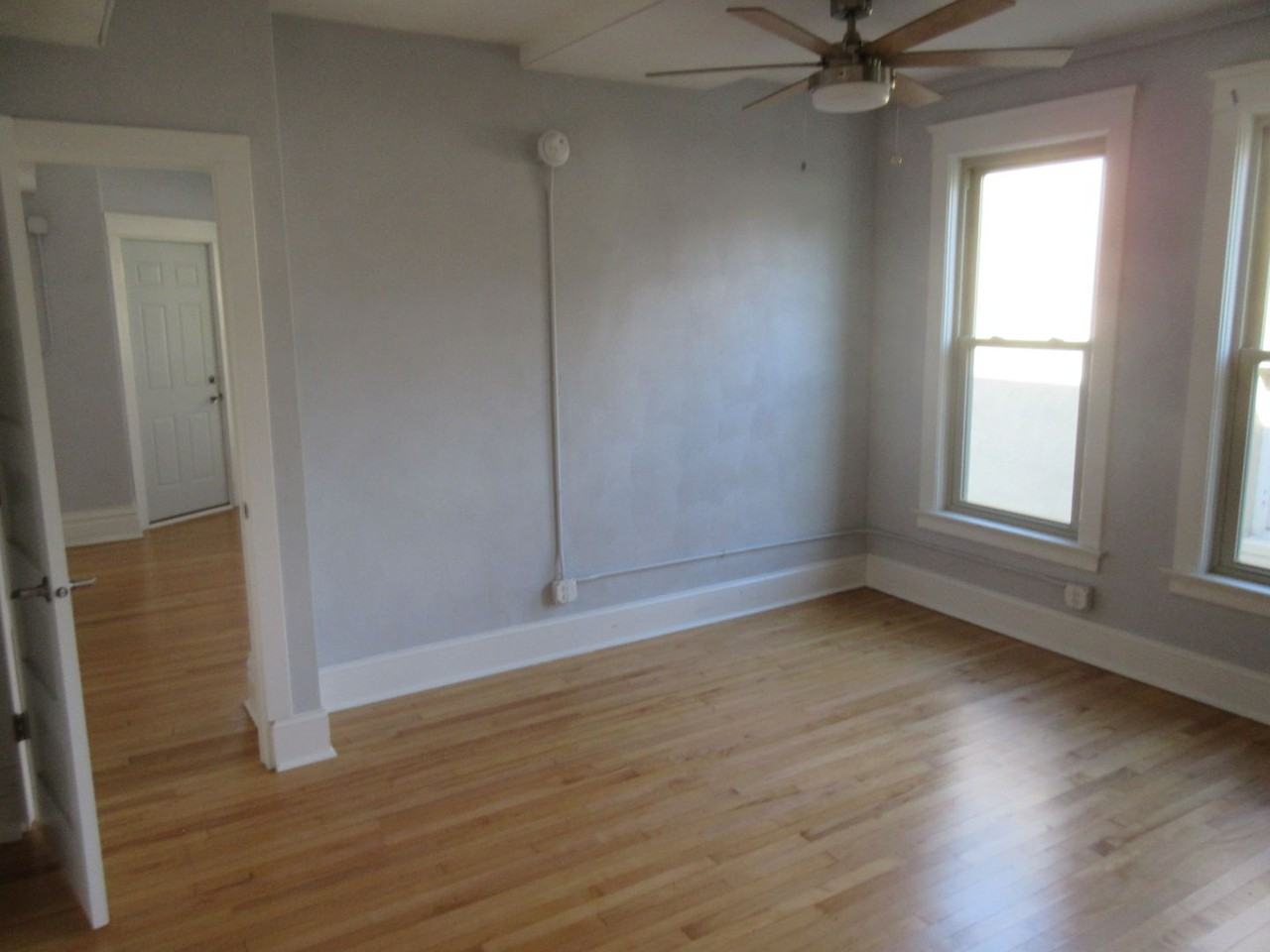 446 - Photo 4 of 27