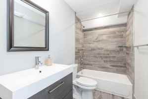 featured image of 3404 W Commissioner St