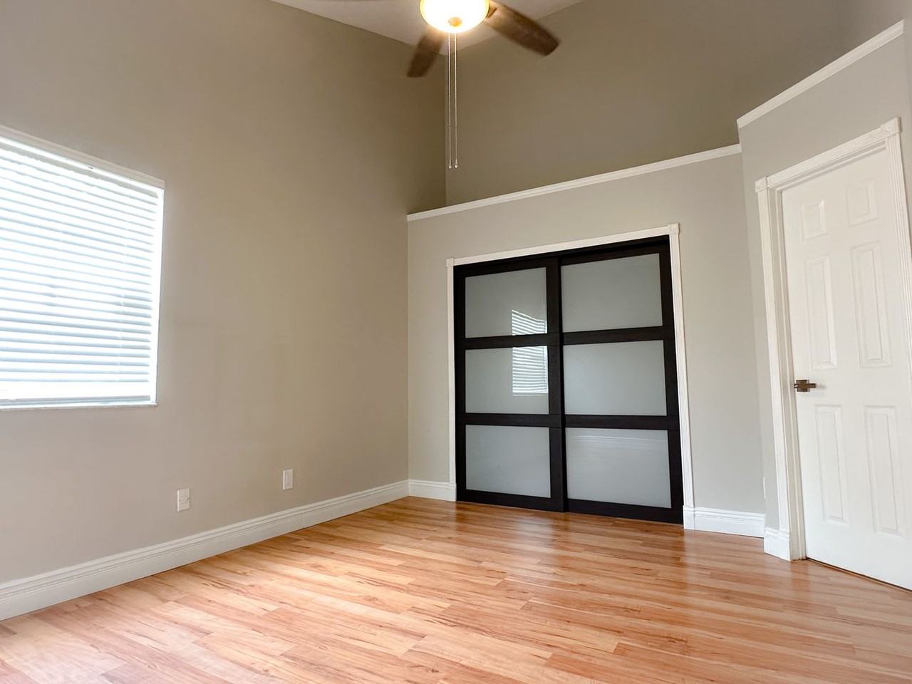 951 Bird Bay Ct #203 - Photo 6 of 11