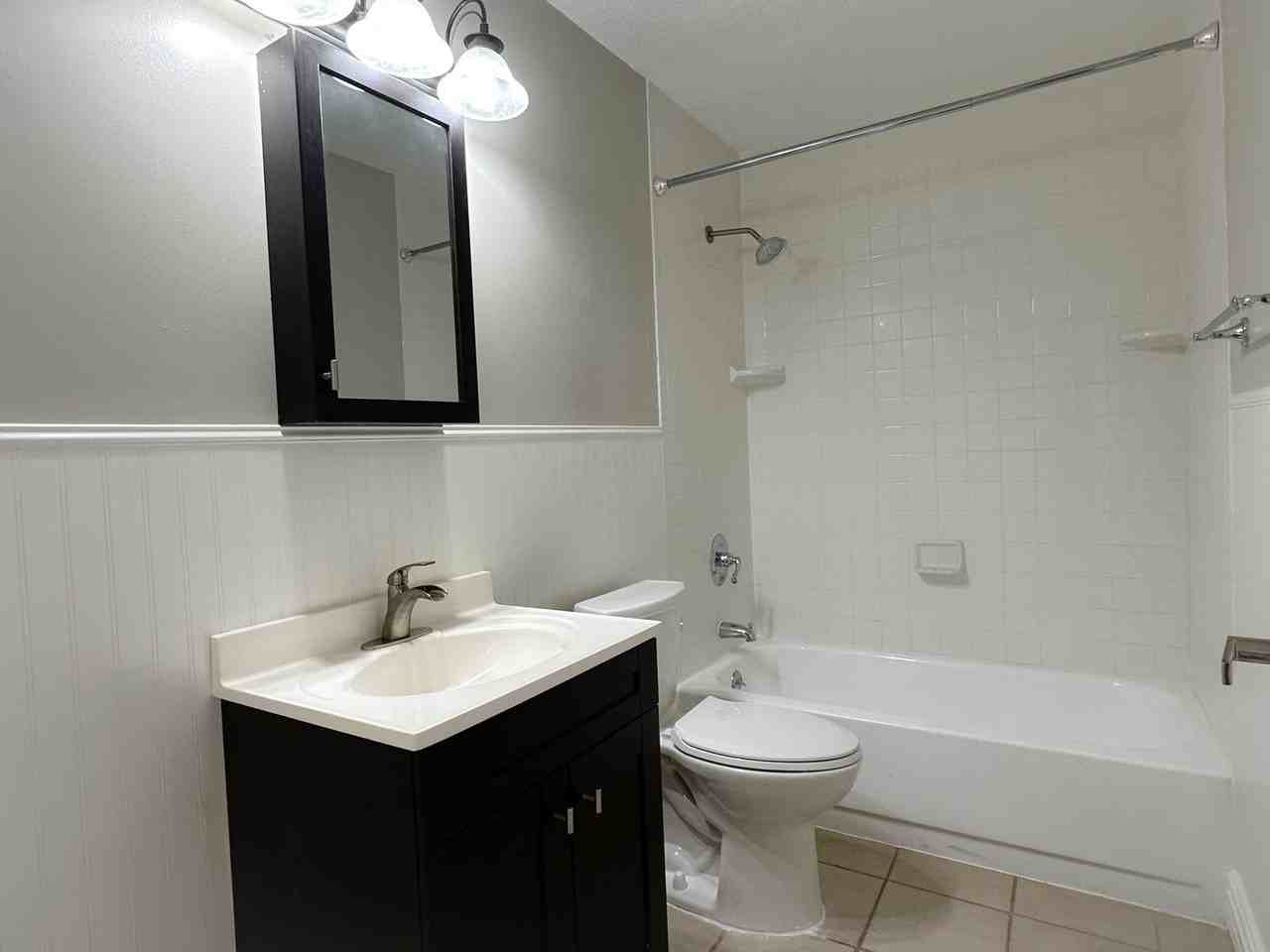 951 Bird Bay Ct #203 - Photo 7 of 11