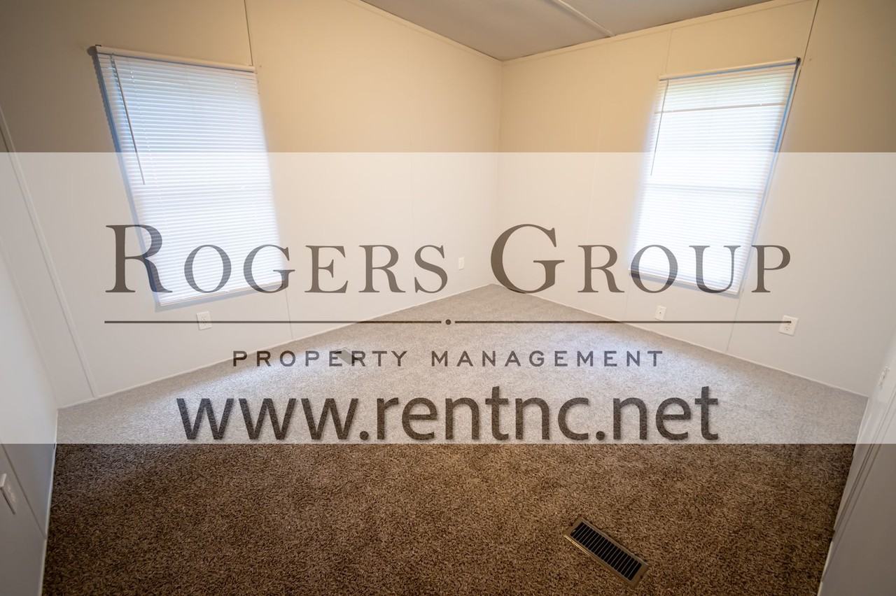 83 Jack Court Ln - Photo 3 of 12