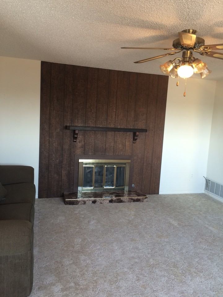 6085 Greyhound Rd - Photo 3 of 14