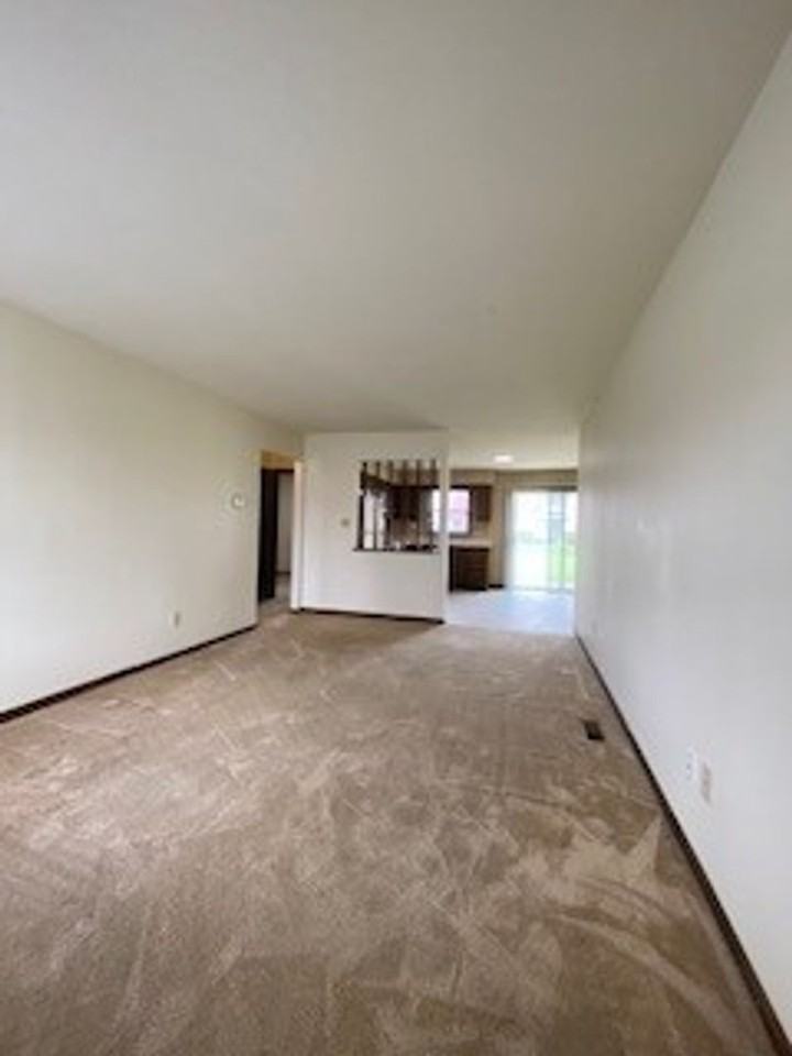 1308 County Road 6 E - Photo 4 of 25