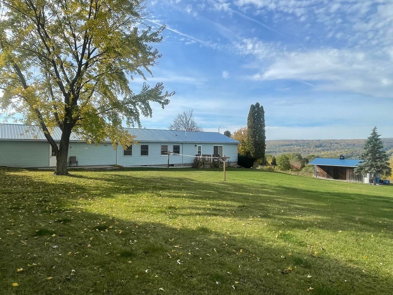 3660 Willet Rd - Photo 3 of 36