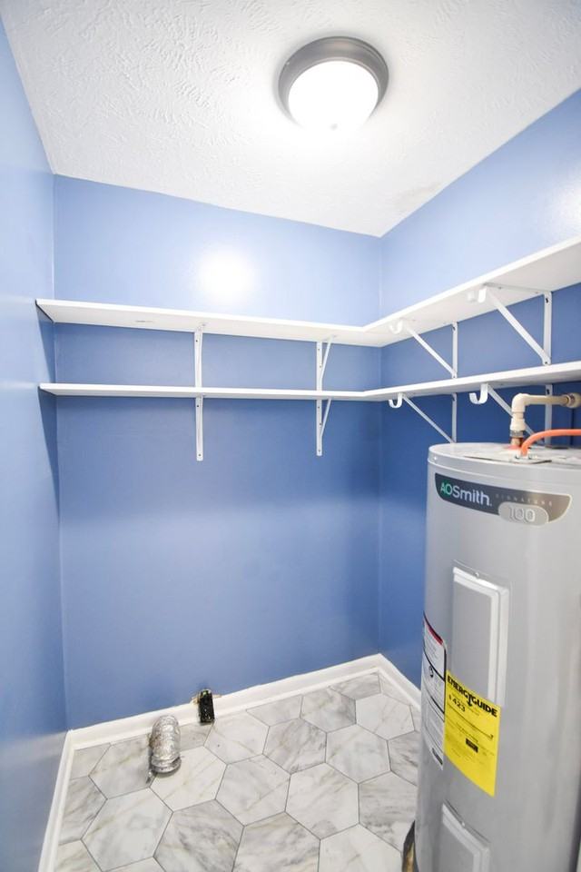 7546 Southgate Rd - Photo 6 of 20